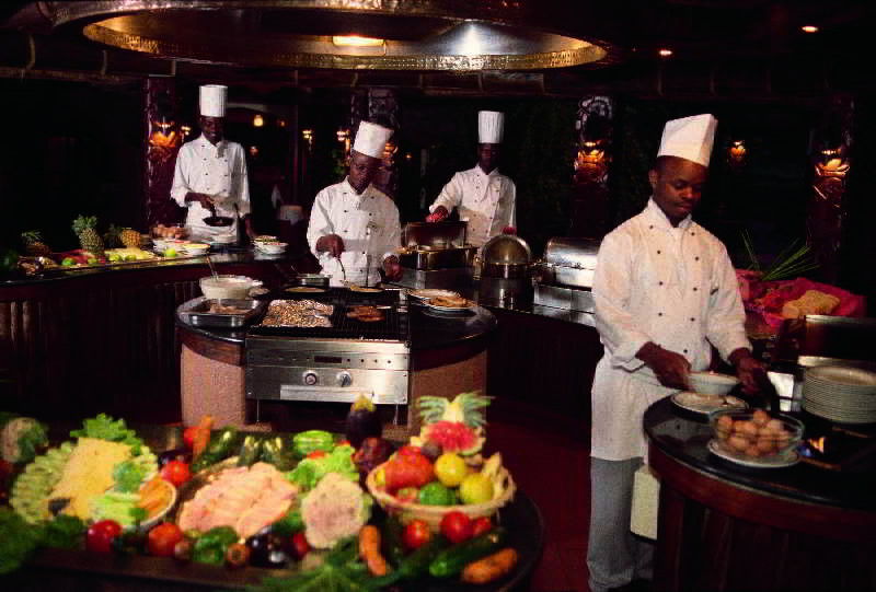 Serengeti Serena Safari Lodge Exteriör bild