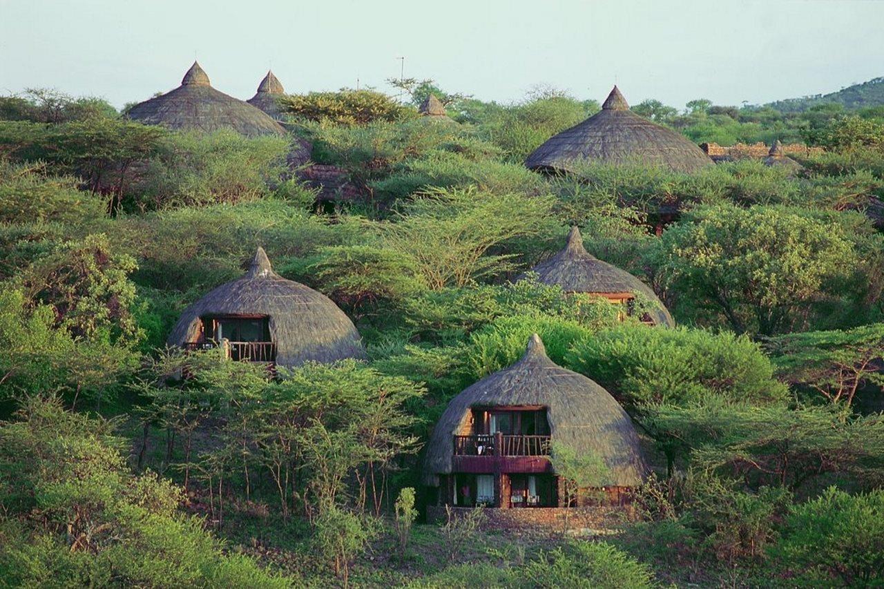 Serengeti Serena Safari Lodge Exteriör bild