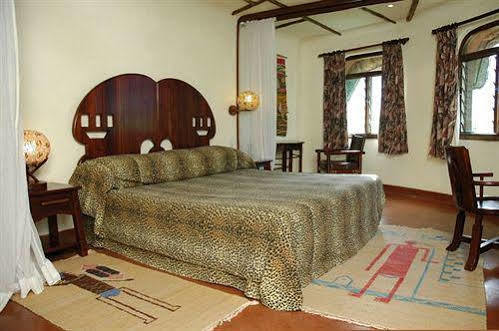 Serengeti Serena Safari Lodge Exteriör bild